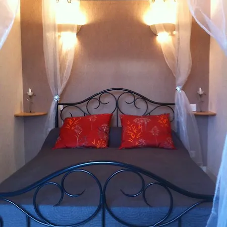 Chambre D'Hotes La Cavaille Veyrines-de-Vergt Exterior photo